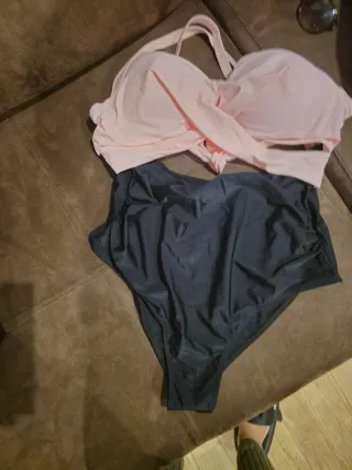 Bikini dos piezas rosa y negro