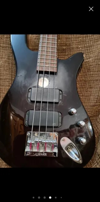 Bajo Warwick Rock Bass Streamer