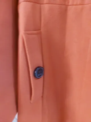 Abrigo Stradivarius Naranja Talla L