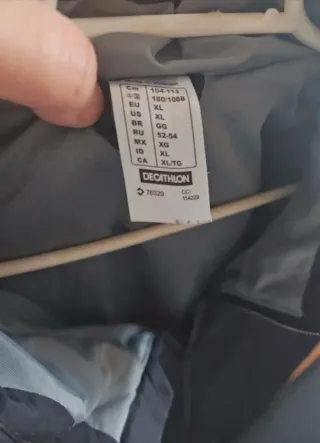 Chaqueta negra hombre tipo bomber