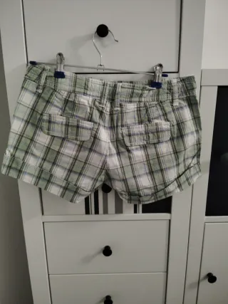 Pantalón corto