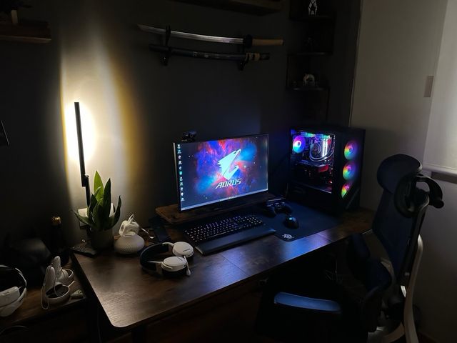 PC Gaming Ryzen 5 RTX 5060 16GB RAM SSD NVME