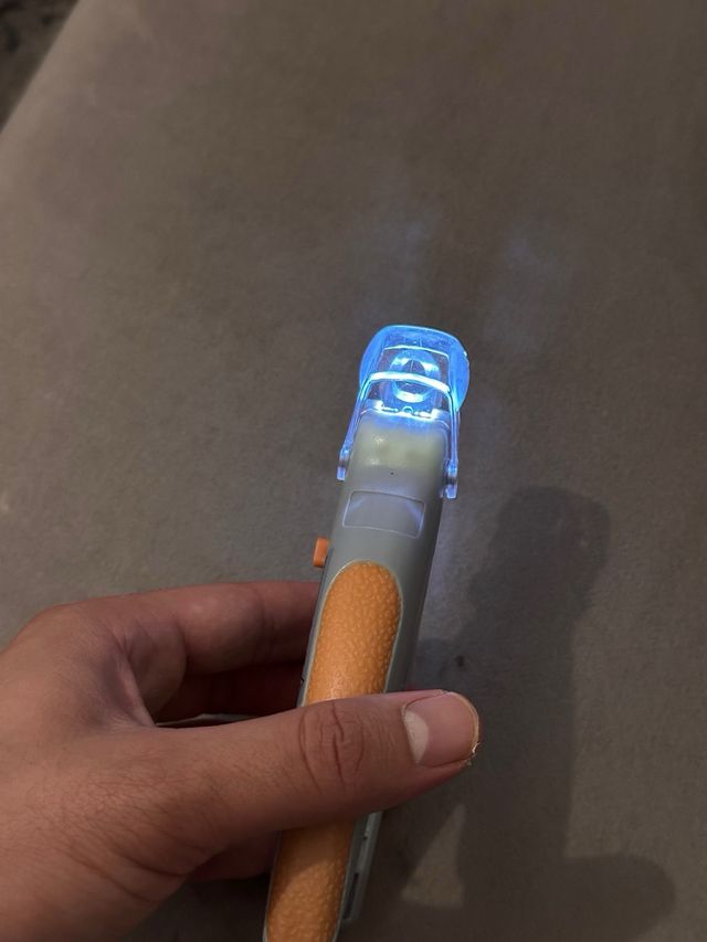 Cortauñas LED para Mascotas