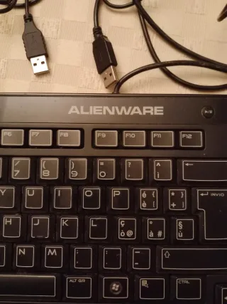 Tastiera Alienware + Mouse Logitech Nero