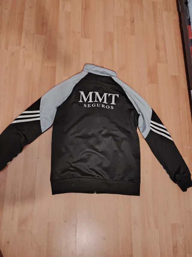 Chaqueta Adidas Real Madrid Negra y Gris