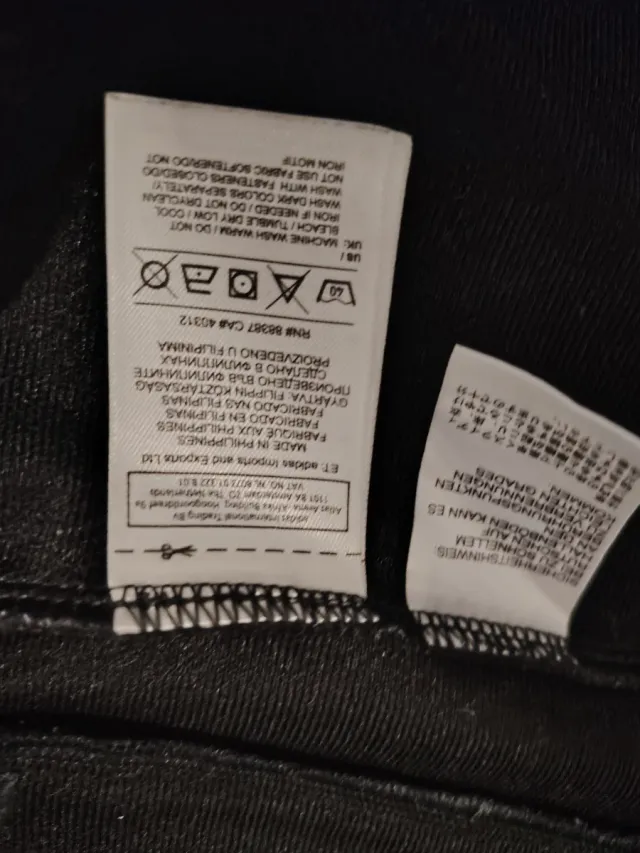 Chaqueta Adidas Real Madrid Negra y Gris