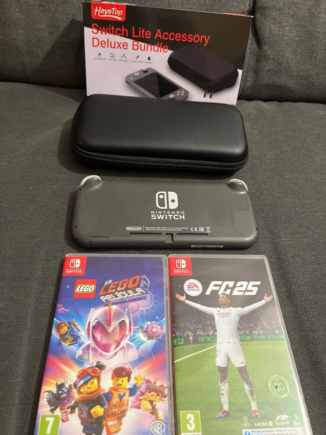 Nintendo Switch Lite + Accesorios y Juegos
