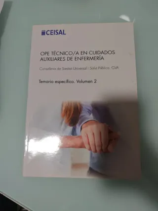 TÉCNICO EN CUIDADOS AUXILIARES DE ENFERMERÍA