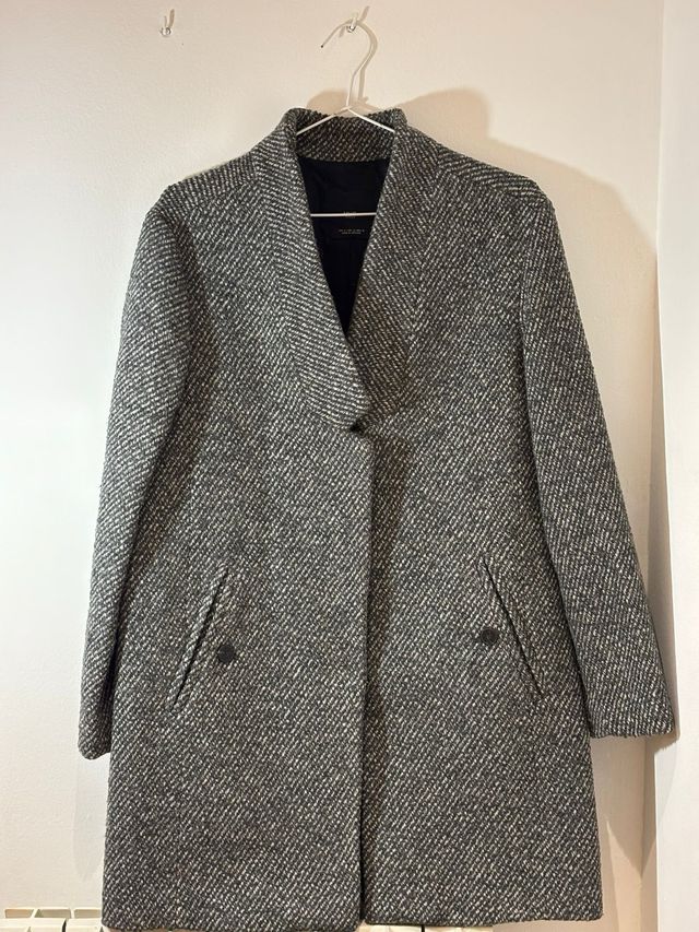 Abrigo Mango Talla M Gris