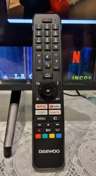 DAEWOO 50" SMART TV , Android