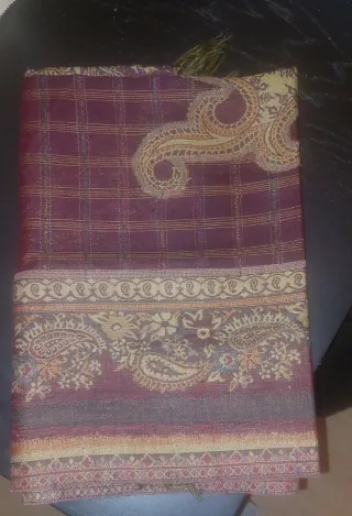 Pañuelo estampado marrón y beige