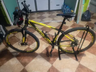 Bicicleta Montaña Scott Pragma 29er