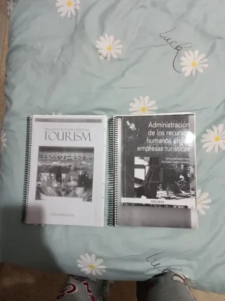 Libros carrera de turismo