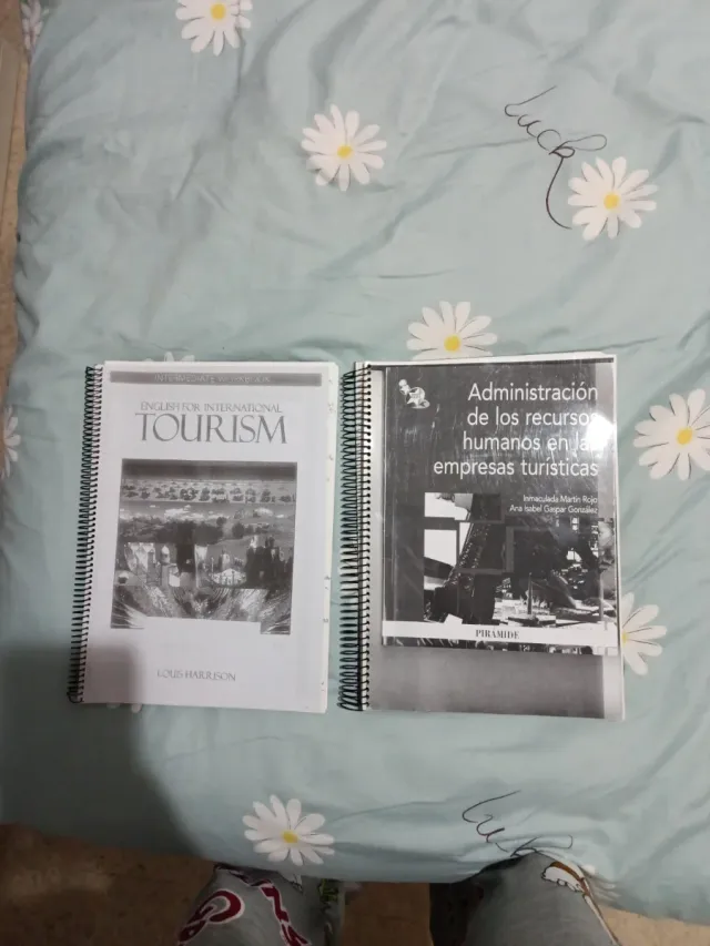 Libros carrera de turismo