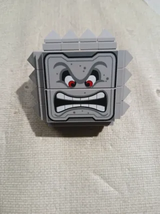 Lego Super Mario Thwomp Pequeno Mar0217 Novo