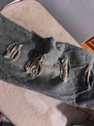 Vaqueros baggy anchos desgastados