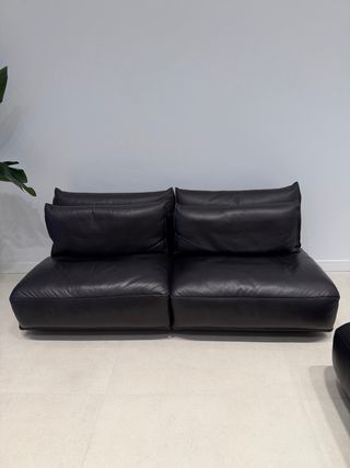 Sofás Natuzzi de cuero marrón (2 unidades)