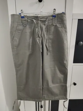 Pantalones cortos verde oliva