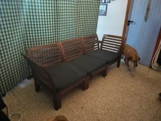 Divano da giardino in legno