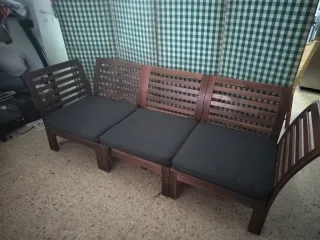 Divano da giardino in legno