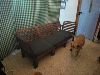 Divano da giardino in legno