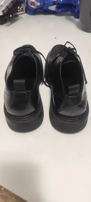 Zapatos negros de vestir