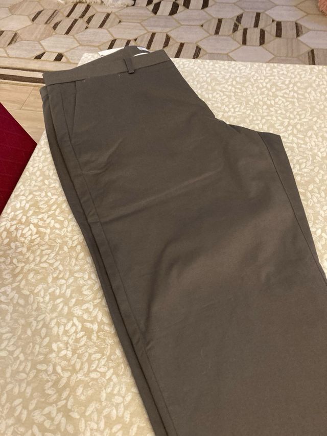 Pantalón marrón hombre nuevo