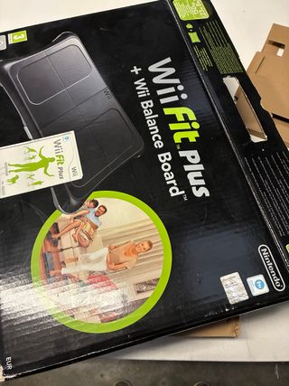 Wii Fit Plus + Balance Board Nintendo