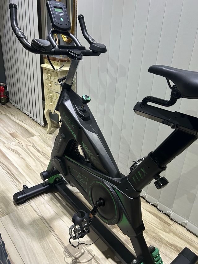 Bicicleta estática Cecotec Dynamic Bike