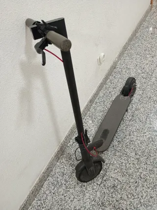 Patin electrico para repuestos, no tiene batería