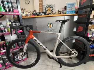 ocasión OFERTA Bicicleta Carretera BH RS1 5.5