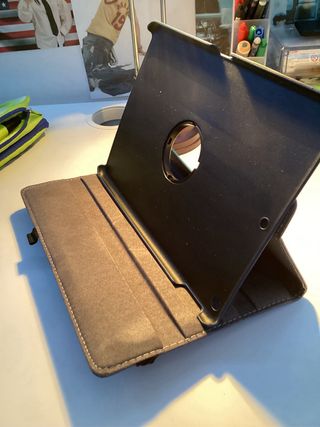 Custodia per iPad 9ª Gen Scimmia con Cuffie