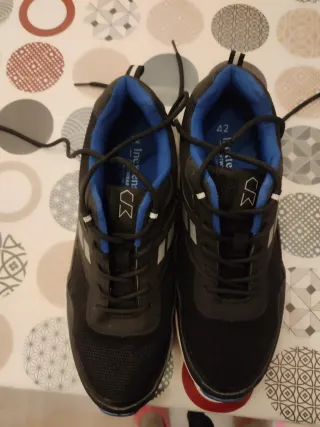 Zapatillas deportivas hombre talla 42