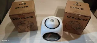 TRES RELOJES PROYECTOR TECHO