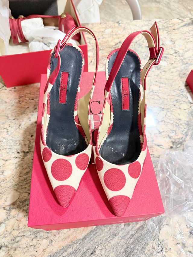 Zapatos CH Lunares Rojos y Beige