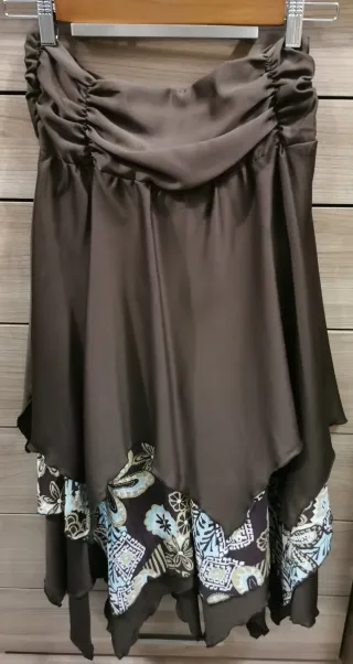 Falda asimétrica mujer marrón, blanco y azul cielo