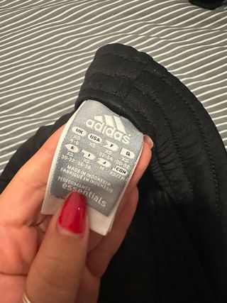 Pantalón deportivo Adidas negro