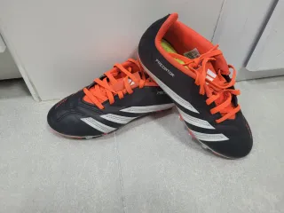 Botas de fútbol Talla 34 Adidas Predator Negras y