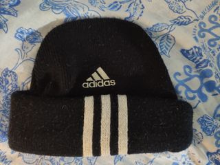 Gorro Adidas Negro con Rayas Blancas Talla Única