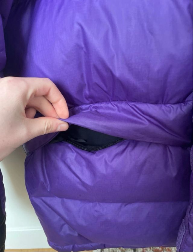 Abrigo plumas morado The North Face con capucha