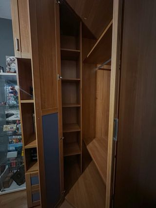 Armario esquinero + estantería