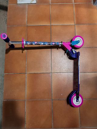 Patinete LOL para niña