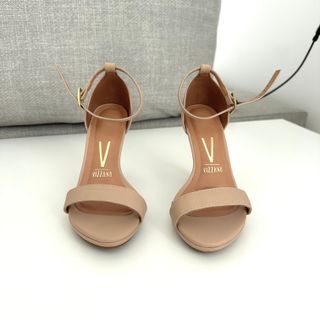 Sandalias Vizzano Beige