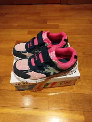 Zapatillas deportivas Kelme niña talla 36