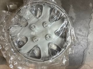 Tapacubos Peugeot 14 pulgadas, 4