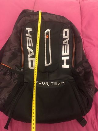 Mochila Head negra y multicolor .