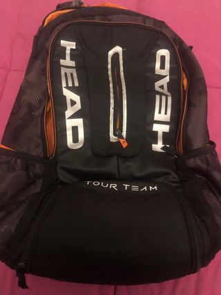 Mochila Head negra y multicolor .