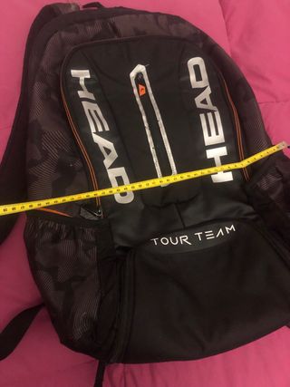 Mochila Head negra y multicolor .