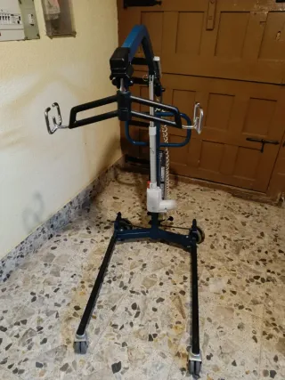 Grúa Elevadora + Arnés Personas Movilidad Reducida