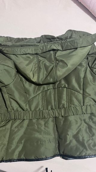 Chaquetón entallado verde militar